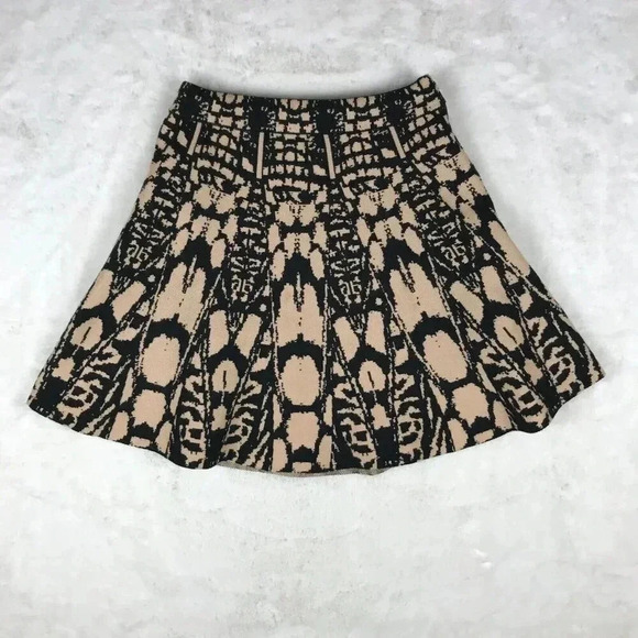 WOW COUTURE Tan/Black "Sweater Knit' A-Line Skirt NWOT Size SMALL - Picture 6 of 9